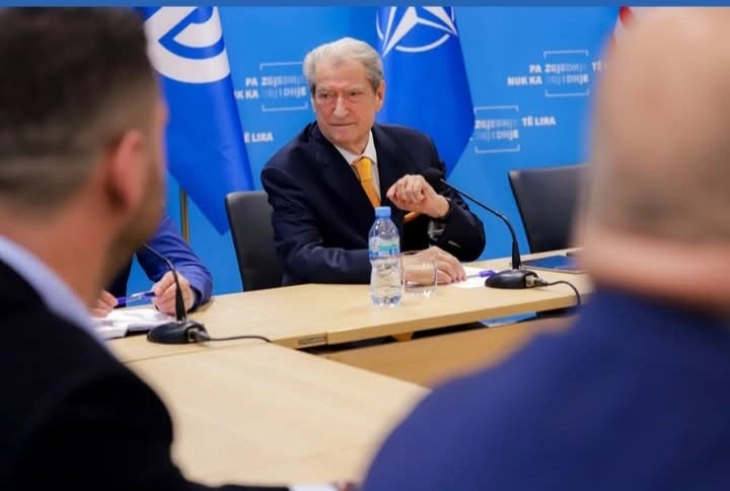 Бериша најави национални протести до соборување на актуелната и формирање техничка влада