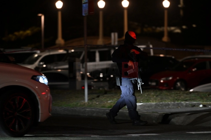 Израелски државјанин меѓу 12-те убиени во нападот на плажата Бонди во Сиднеј, соопшти израелското МНР