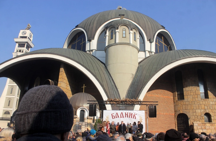 Одборот за традиционална прослава на Бадник ќе ги претстави кумот и здравичарот