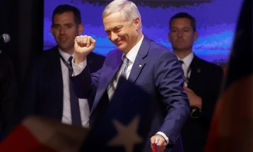 Десничарот Хосе Антонио Каст е нов претседател на Чиле