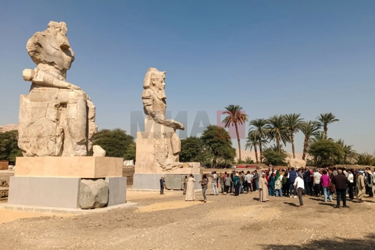 Вo Египет откриени два реставрирани колоси на фараонот Мемнон