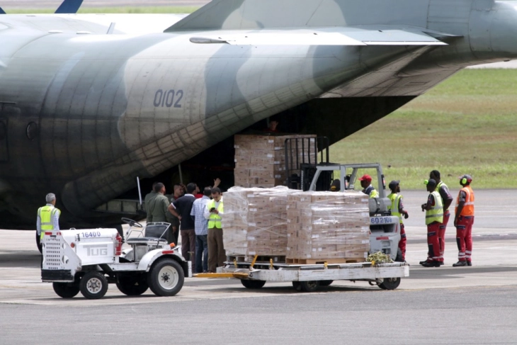 Trinidad dhe Tobago i hapin aeroportet për ushtrinë amerikane