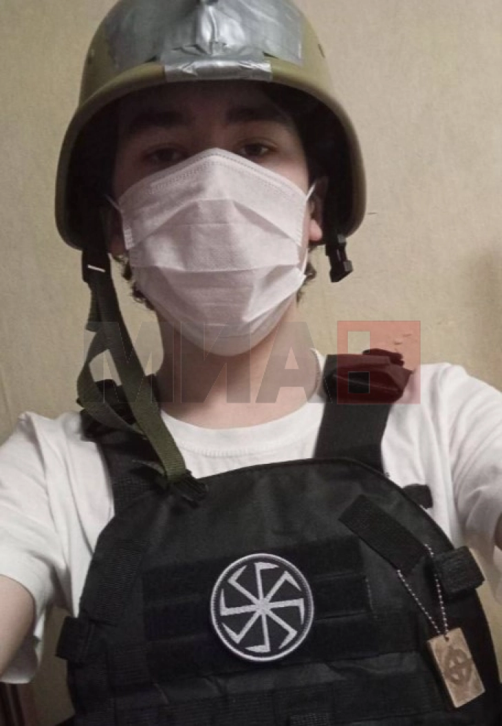 Një adoleshent vrau një fëmijë në sulmin me thikë në një shkollë në Rusi, disa të lënduar