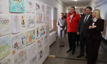 МОК и Општина Карпош заеднички го одбележаа Олимпискиот ден со учениците од ООУ „Војдан Чернодрински“