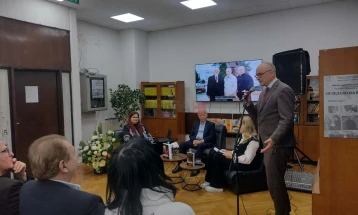 Одбележани 75 години од раѓањето и 50 години од објавувањето на првата книга на Раде Силјан