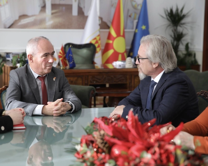 Ministri Limani vizitoi komunën e Manastirit