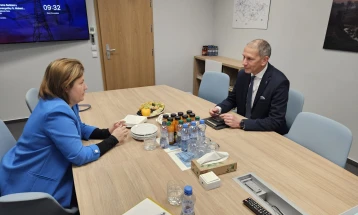 Bozhinovska në Pragë: Sistemi elektroenergjetik i Maqedonisë së Veriut harmonizohet me standardet operative evropiane