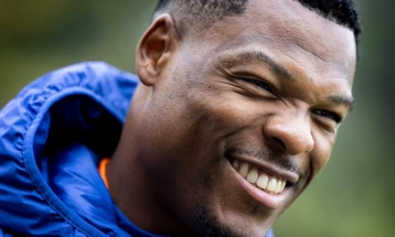 Демфрис опериран, ќе отсуствува до три месеци