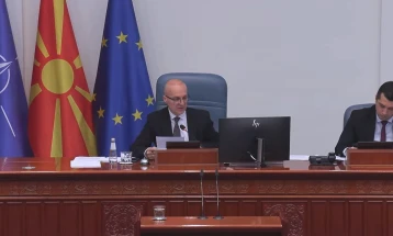 Kuvendi miratoi ndryshimet në Ligjin për buxhetet, seanca vazhdoi me debatin për Rezolutën që dënon manipulimet kundër migrimit të paligjshëm