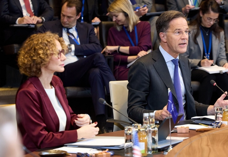 Rute për vizitë në Poloni, ndërsa Shekerinska në Armeni