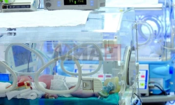 Komisioni i ekspertëve për rastin me foshnjën e vdekur në KGJO është formuar, ministri kërkon të mos sensacionalizohet me rastin, të priten të gjitha raportet