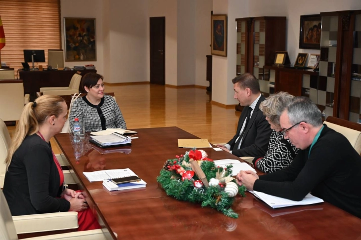 Средба Димитриеска-Кочоска-Винички: Поддршката за буџетските процеси од Трезорот на САД е клучна за реформите во управувањето со јавните финансии