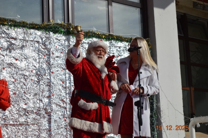Новогодишни подароци за над 800 дечиња во Делчево