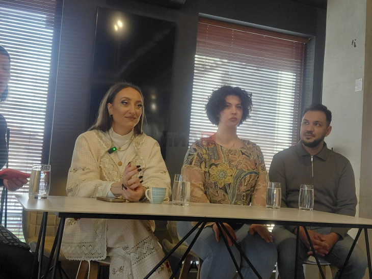 „Кадифено“ - концерт на Зарина Првасевда во Македонската филхармонија