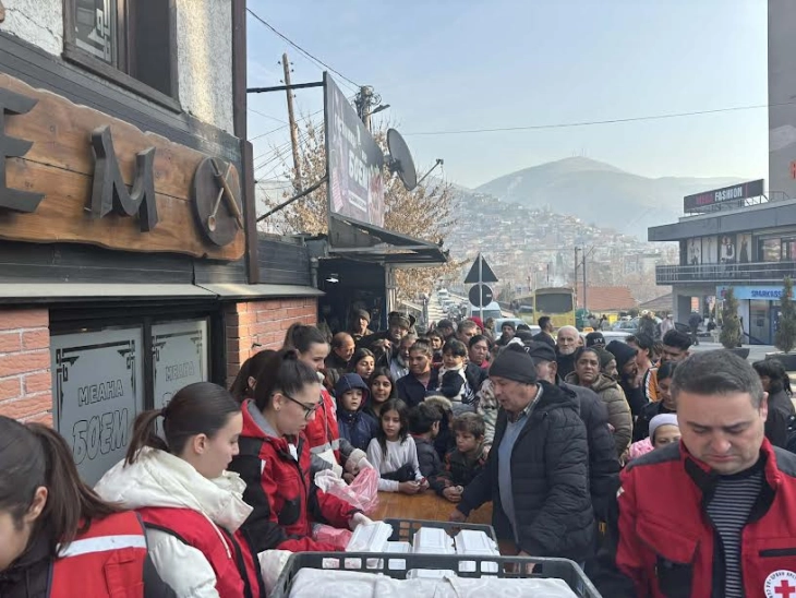 Шеста хуманитарна акција за „Свети Никола“ во Велес