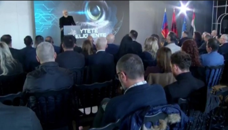 Во Албанија започнува имплементацијата на проектот за инсталирање на безбедносен систем „Смарт Сити“