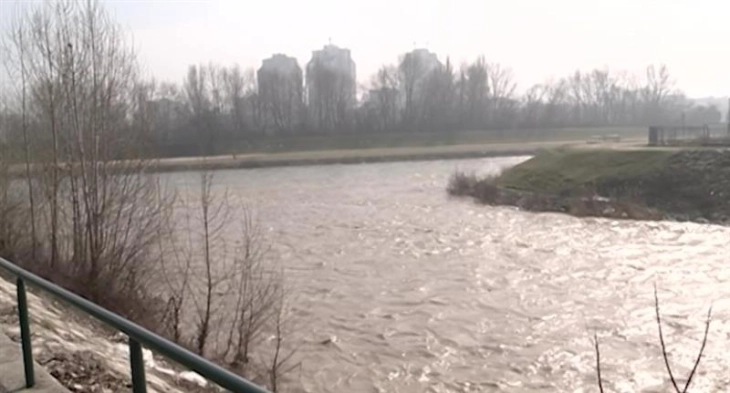 Променливо облачно и тивко со сончеви периоди