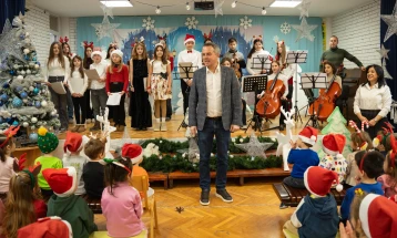 Герасимовски: Почна новогодишната магија во нашите градинки