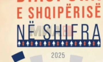 INSTAT: Pothuajse gjysma e popullsisë së Shqipërisë ose mbi 2,2 milionë jetojnë jashtë vendit