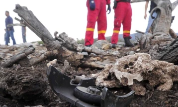 Најмалку петмина загинати при пад на мексикански воен авион