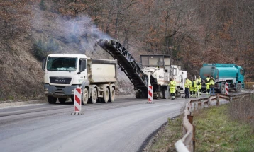 До февруари се очекува да заврши рехабилитацијата на патниот правец преку превојот Пресека, најави вицепремиерот Николоски