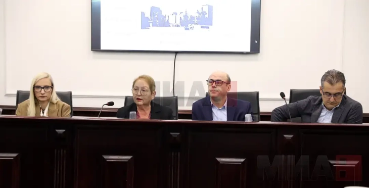 Работилница за изработка на бизнис-планови за основање реални училишни компании