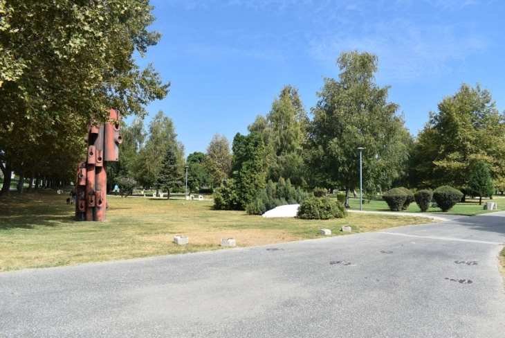 Është gjetur një grua e vdekur në liqenin në Parkun e Qytetit në Strumicë