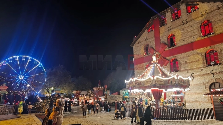 Откажани и до 50 отсто од резервациите во одредени зимски дестинации во Грција поради блокадите на земјоделците