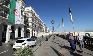 Алжир донесе закон со кој француската колонизација се прогласува за кривично дело