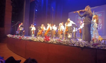 Новогодишен концерт на велешкото Музичко училиште „Стефан Гајдов“