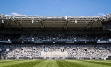 Германските фудбалски клубови казнети со 12 милиони евра