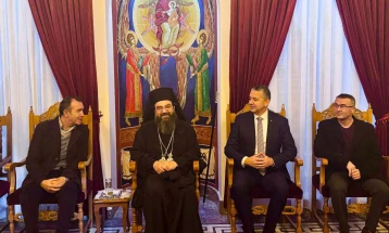 Делегација на МАЕИ на традиционалниот божикен прием во  митрополијата во Корча