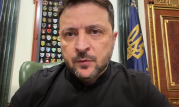 Зеленски му пренесе на патријархот Вартоломеј дека руската војска ги продолжила нападите и на Божиќ