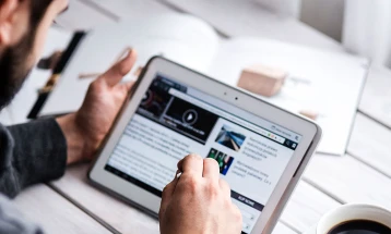 Operatori i tretë celular pritet zyrtarisht në fillim të vitit 2026