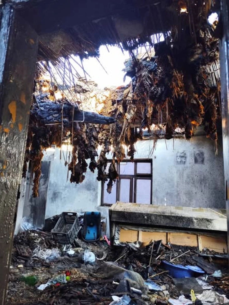 На осумчлено семејство во пожар му изгореа куќата и еден тон тутун