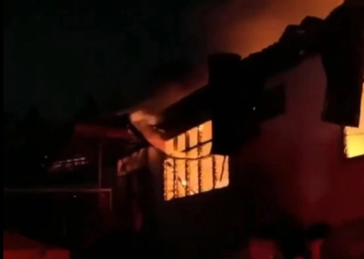 Најмалку 16 загинати во пожар во дом за стари лица во Индонезија