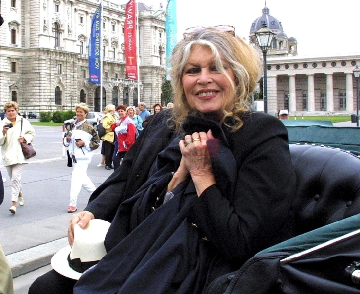 Брижит Бардо ќе биде погребана покрај море