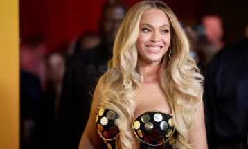 Форбс: Бијонсе го надмина прагот од една милијарда долари