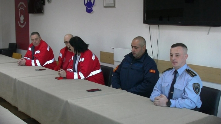 Штипскиот градоначалник на средба со дежурните екипи за новогодишната ноќ