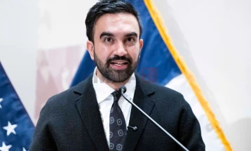 Kryetari i Nju-Jorkut Mamdani sot e merr detyrën