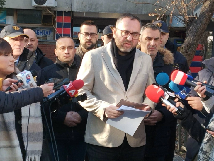 Убиство на турски државјанин и тешко повредено дете се два инцидента во новогодишната ноќ која поминала главно мирно