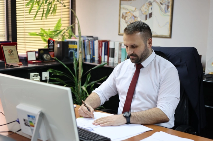 Дурмиши: Годината ја почнуваме со добри вести, почнува примената на законот за сезонска и привремена работа