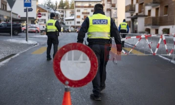 Zvicra shpall pesë ditë zie pas zjarrit në bar, qytetarët bëjnë homazhe