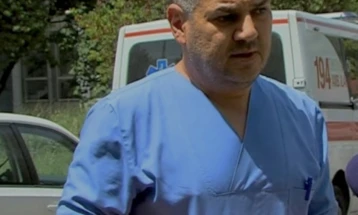 Д-р Панов за МИА: Бројот на срцеви или мозочни удари е статистички повисок за време на празниците, неопходна е внимателност