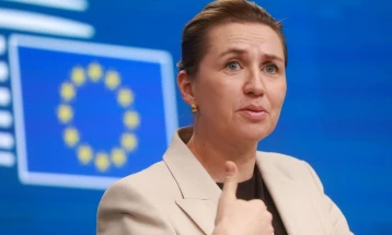 Данската премиерка испрати новогодишна порака до странците: Не го сакаме вашето лудило