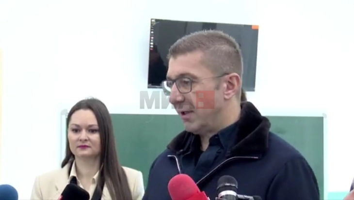 Изјава на премиерот Мицкоски по отвoрање на градинка во Таринци, општина Карбинци (во живо)