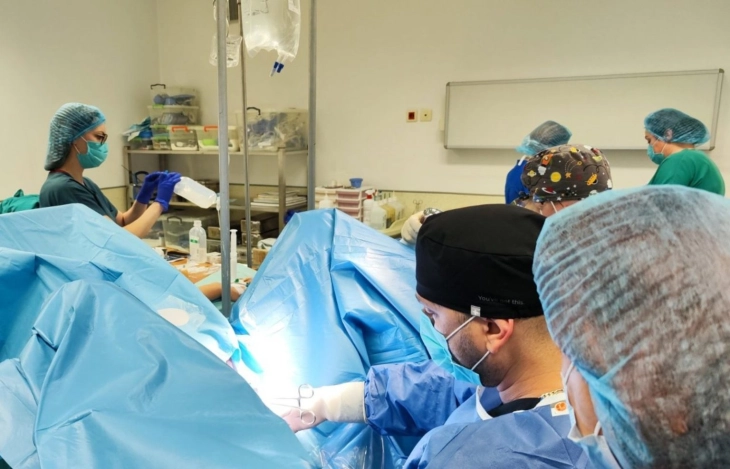 Први интервенции со најсовремен хистероскопски апарат на Одделението за гинекологија во охридската болница