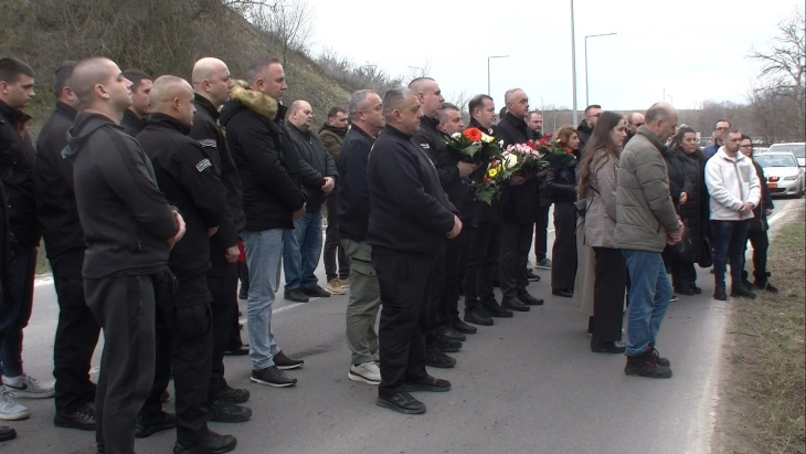 Одбележана десетгодишнината од загинувањето на затворските полицајци Коце Петров и Ристе Шалев