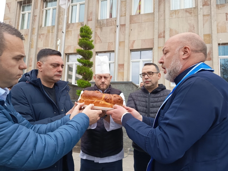 Над четири илјади оброци бадников посен оброк поделени во Кавадарци 