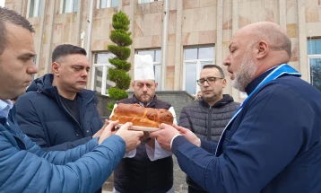 Над четири илјади оброци бадников посен оброк поделени во Кавадарци 